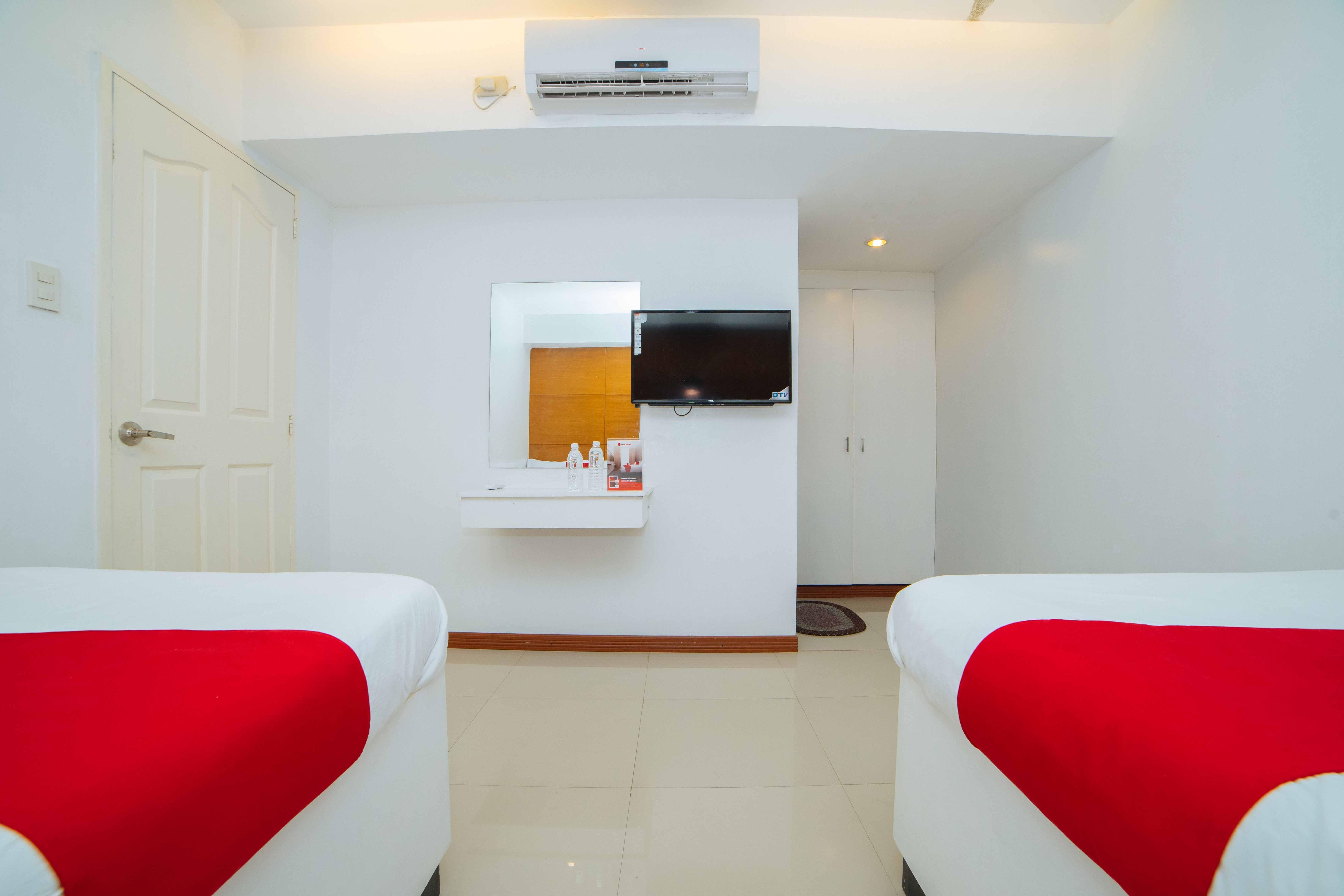 Reddoorz Near Bambang Station Otel Manila Dış mekan fotoğraf