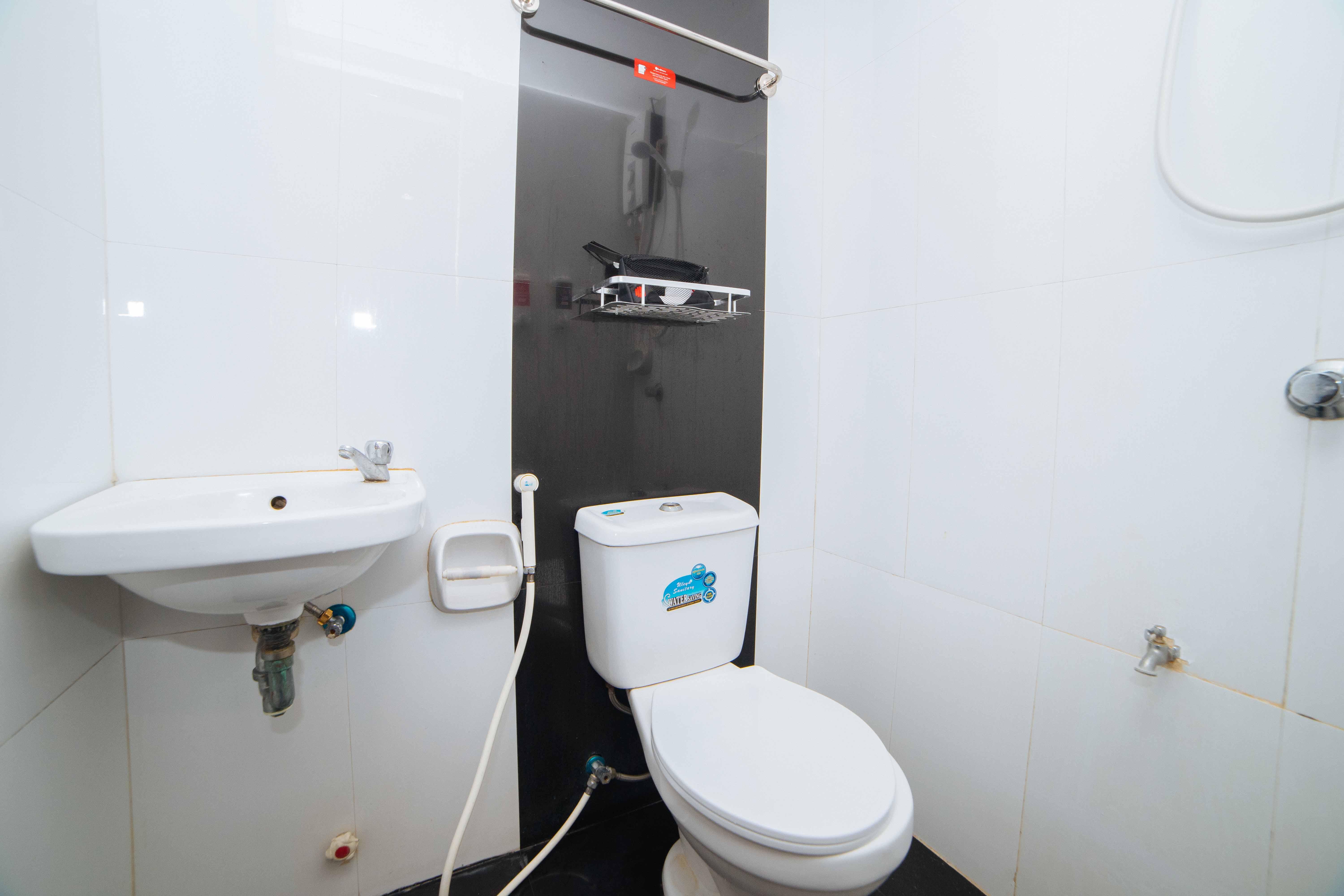 Reddoorz Near Bambang Station Otel Manila Dış mekan fotoğraf