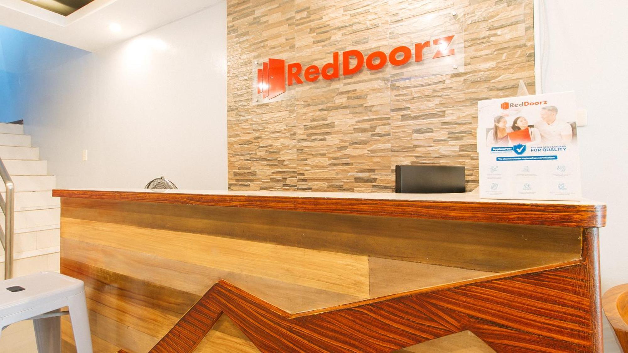 Reddoorz Near Bambang Station Otel Manila Dış mekan fotoğraf