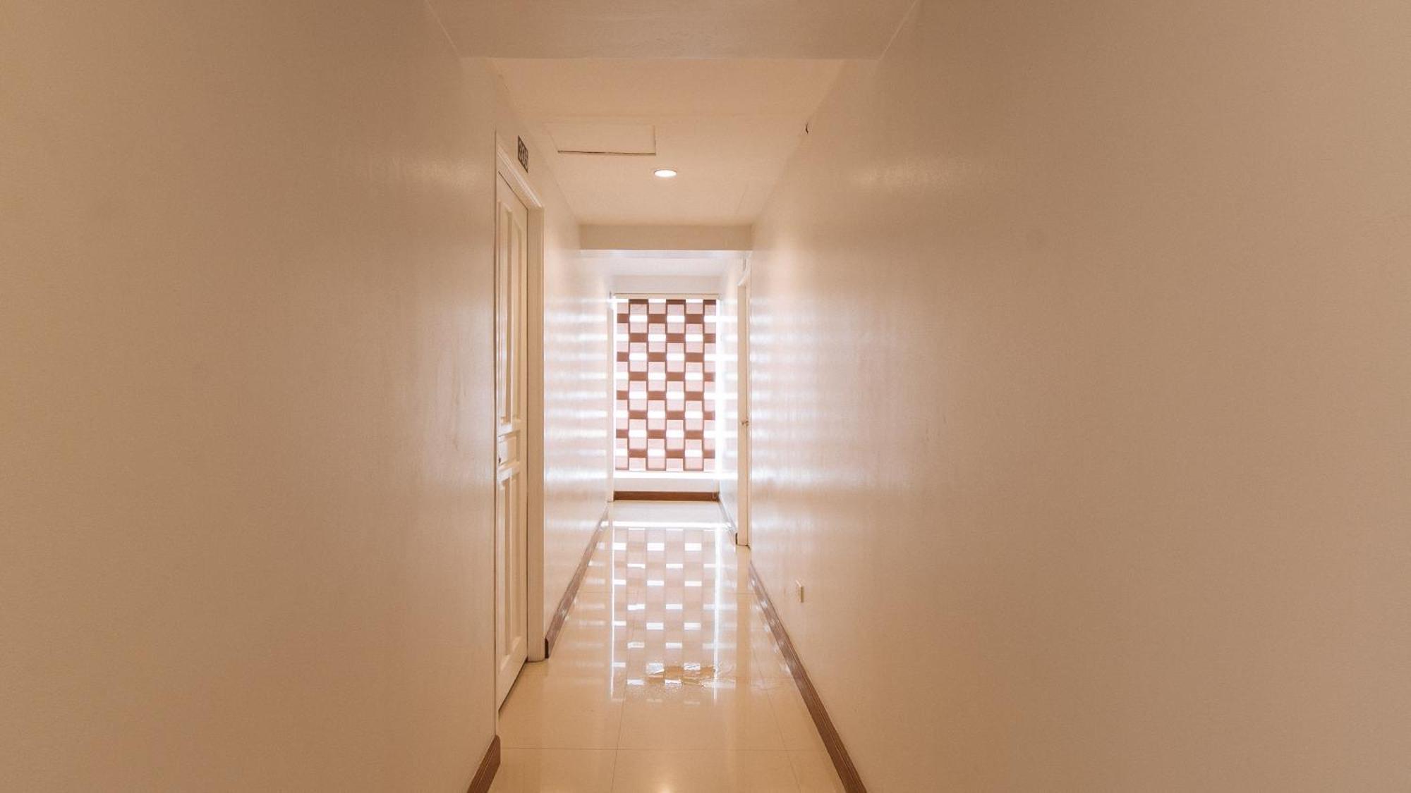 Reddoorz Near Bambang Station Otel Manila Dış mekan fotoğraf