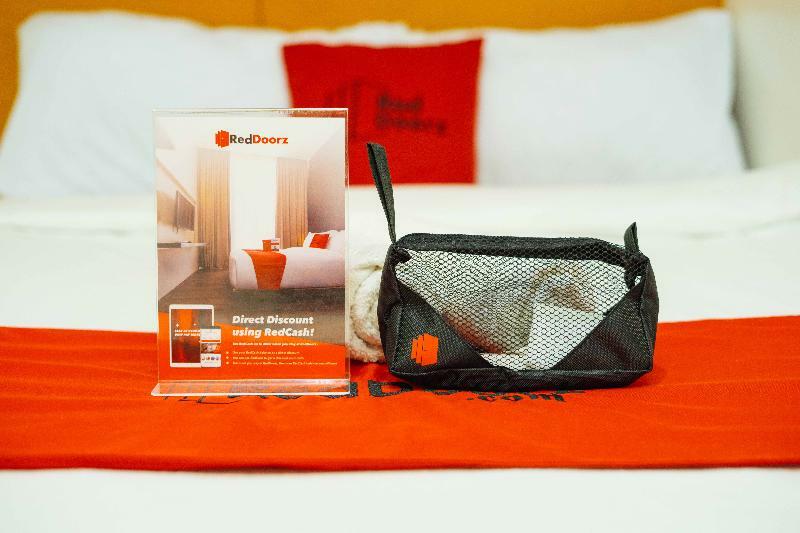 Reddoorz Near Bambang Station Otel Manila Dış mekan fotoğraf